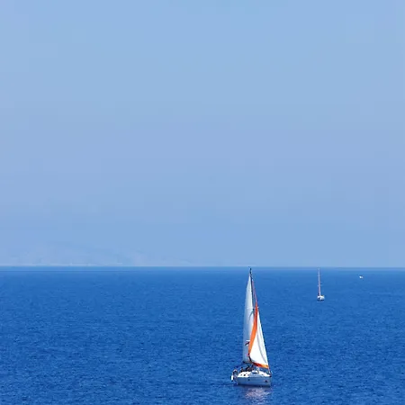 ومساكن أناسا مار شقة فندقية