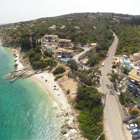 Anassa Mare & Residences アパートホテル 4*