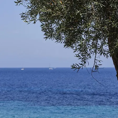 Anassa Mare & Residences ガイオス