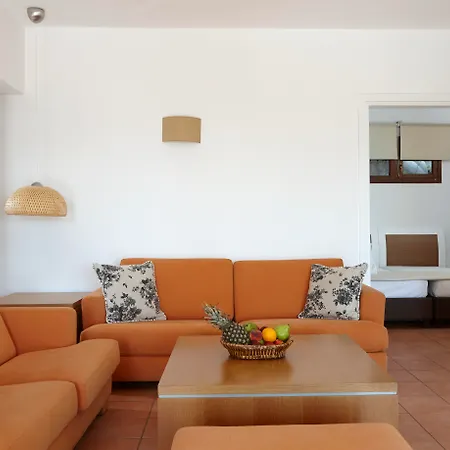 Aparthotel Anassa Mare & Residences 3*