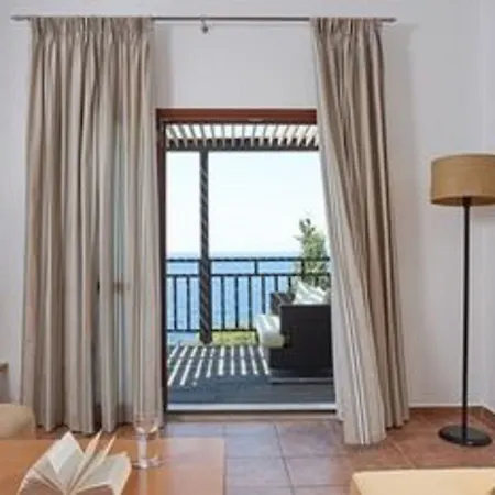 Anassa Mare & Residences By Ghh