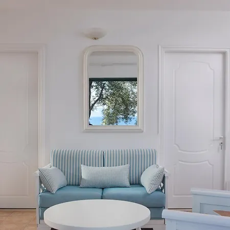 Anassa Mare & Residences By Ghh Lejlighedshotel Gaios