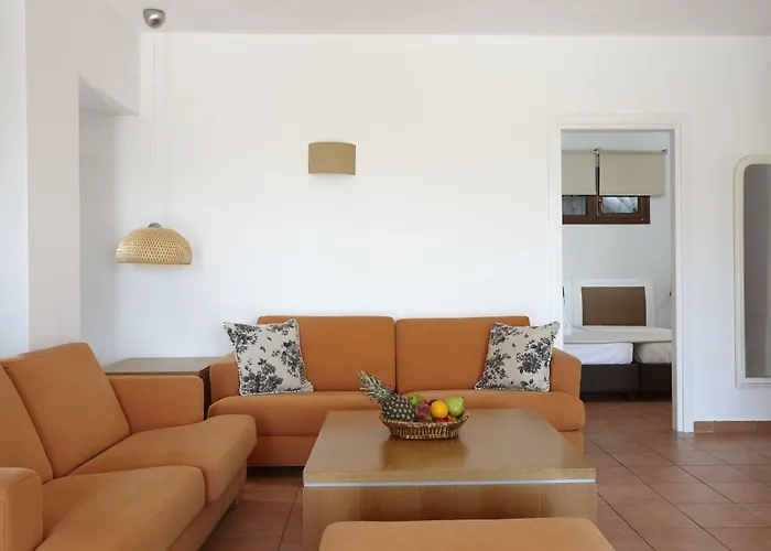 Апарт-отель Anassa Mare Villas & Residences Гайос