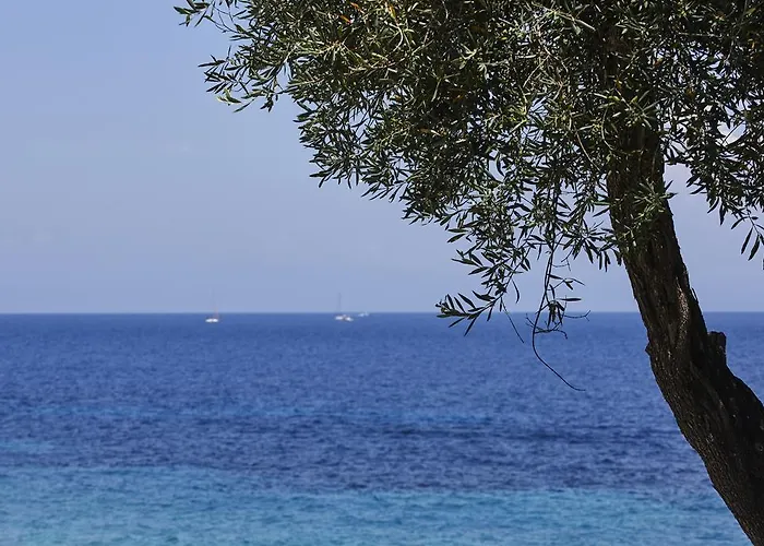 Anassa Mare Villas & Residences Гайос